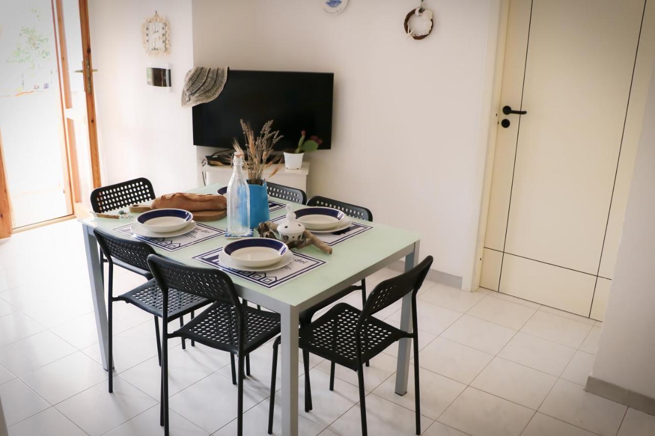 Le Case del Vento - APPARTAMENTO LEVANTE Torre Canne Esterno foto